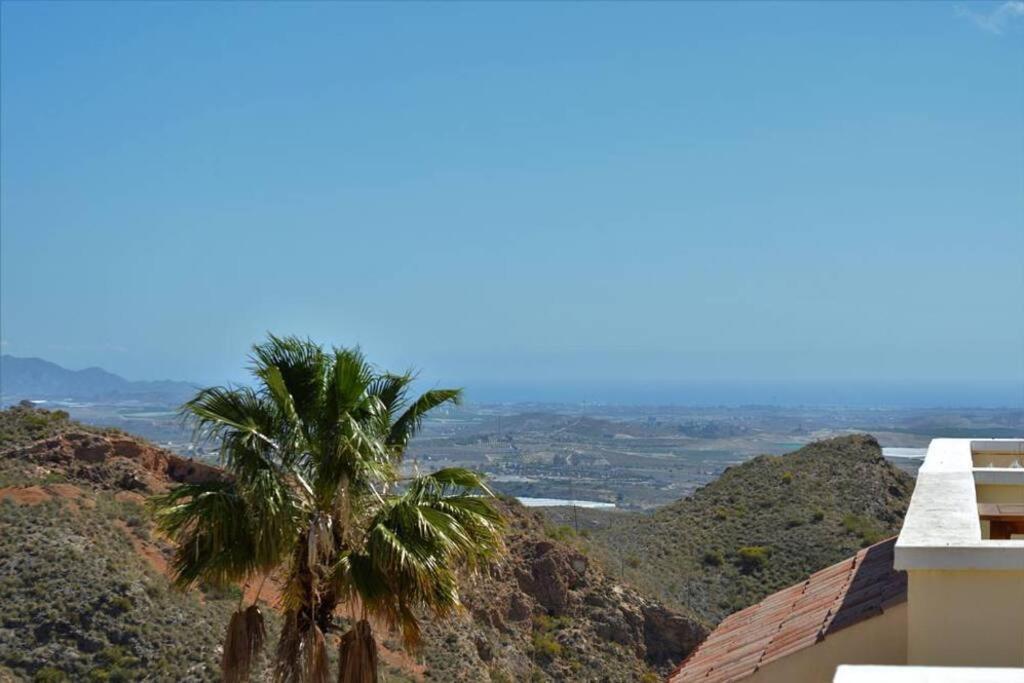 Fantastic Mountain- And Sea View Casa Vista Bonita Vakantiehuis